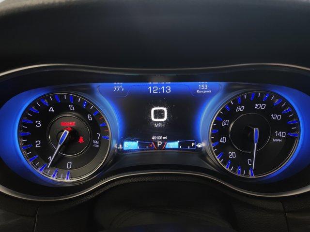 Photo of 2018 Granite Crystal Clearcoat Metallic Chrysler 300