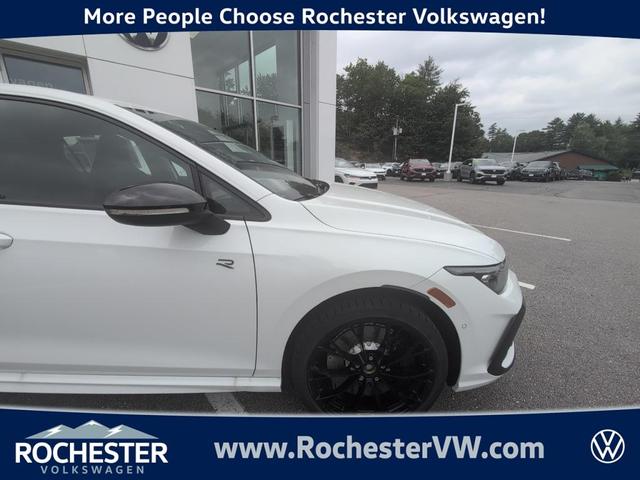 Photo of 2025 Pure White Volkswagen Golf R
