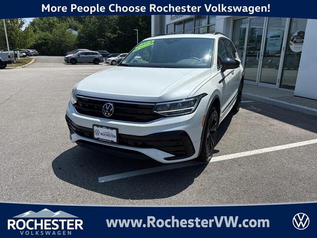 Photo of 2024 Opal White Pearl Effect Volkswagen Tiguan