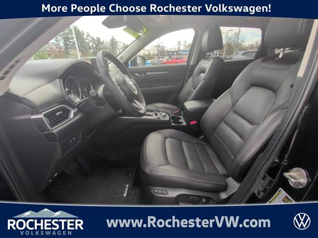 Photo of 2023 Jet Black Mica Mazda CX-5