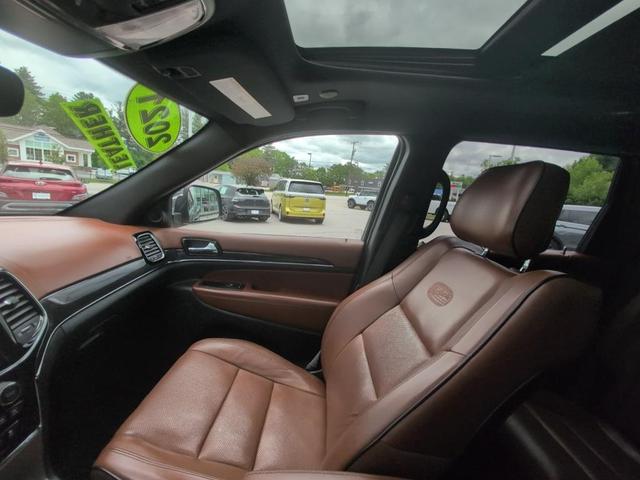 Photo of 2021 Black Jeep Grand Cherokee