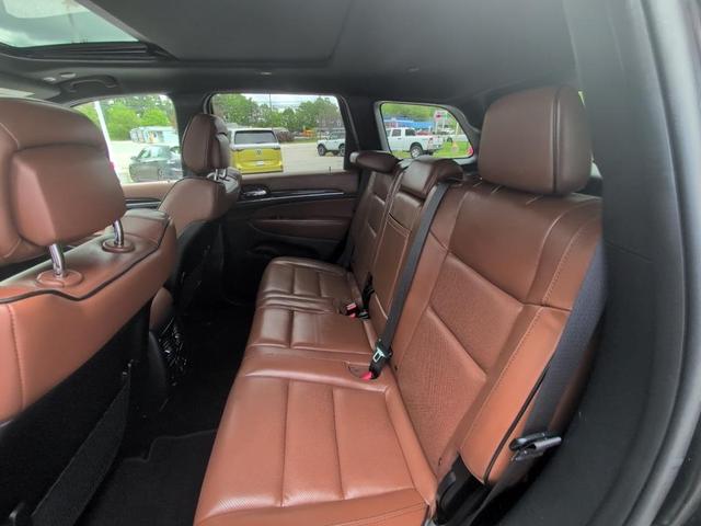 Photo of 2021 Black Jeep Grand Cherokee