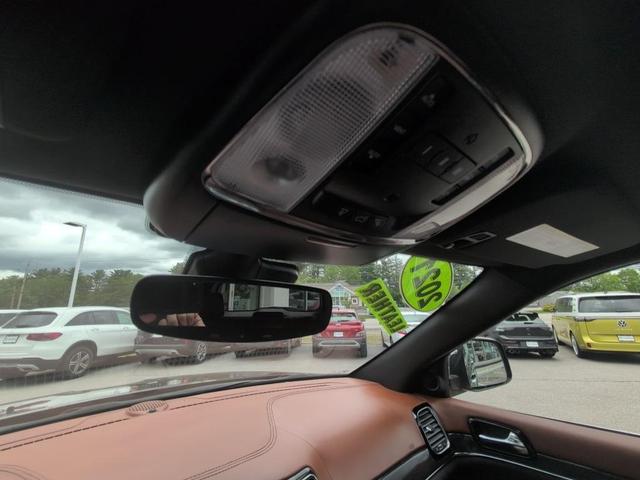 Photo of 2021 Black Jeep Grand Cherokee