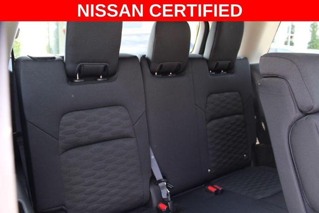 Photo of 2024 Brilliant Silver Metallic Nissan Pathfinder