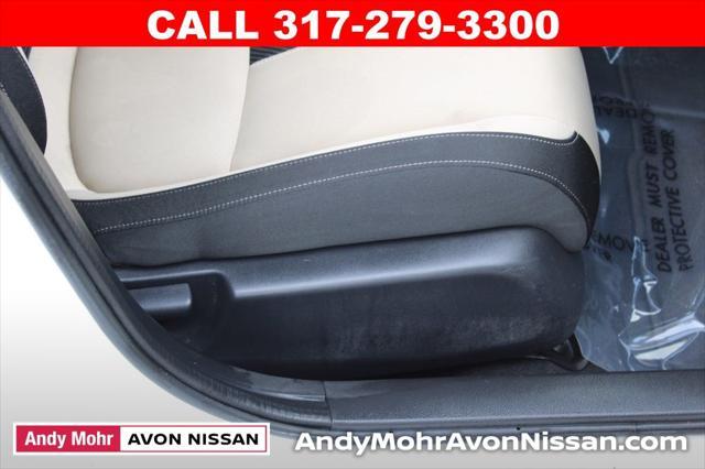 Photo of 2019 White Orchid Pearl Honda Civic