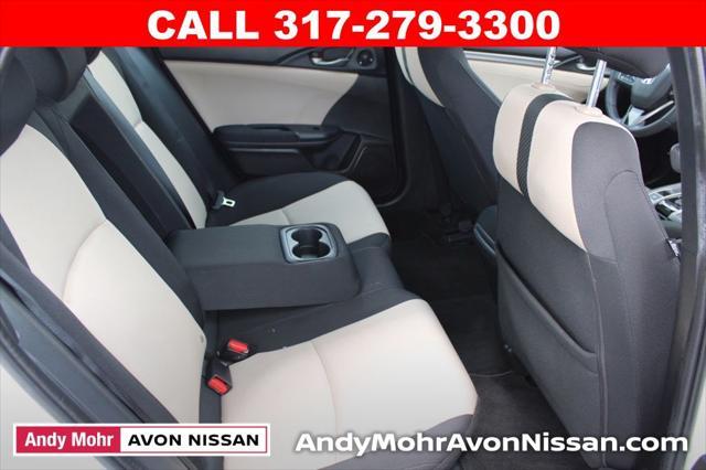 Photo of 2019 White Orchid Pearl Honda Civic
