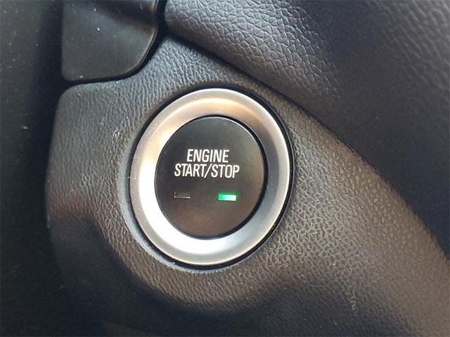 Photo of 2020 Midnight Blue Metallic Chevrolet Equinox