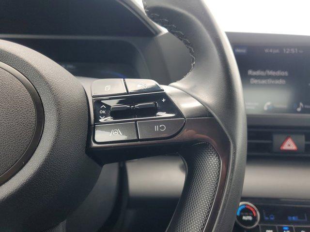 Photo of 2025 Red Hyundai ELANTRA