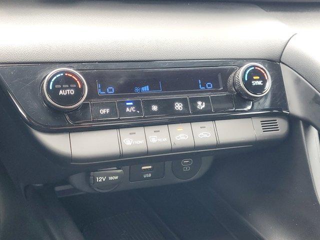 Photo of 2025 Red Hyundai ELANTRA