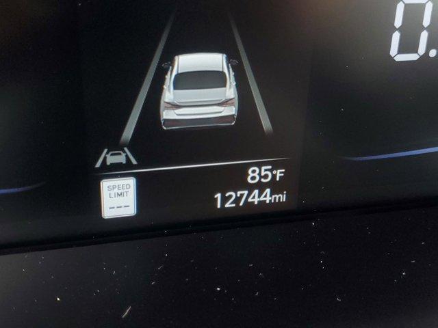 Photo of 2025 Red Hyundai ELANTRA