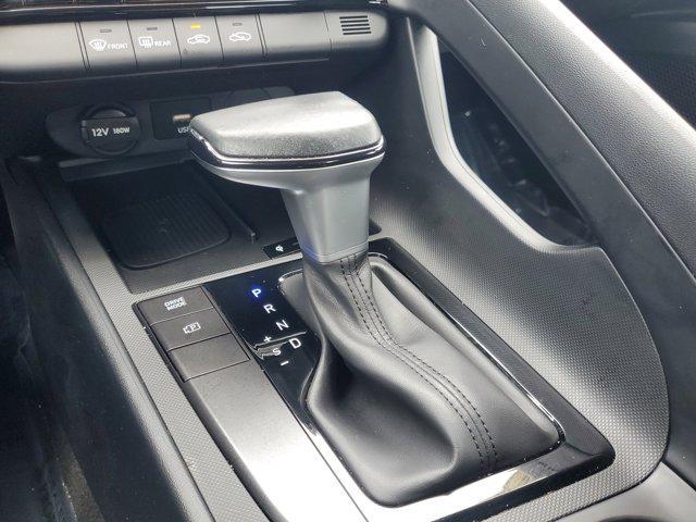 Photo of 2025 Red Hyundai ELANTRA