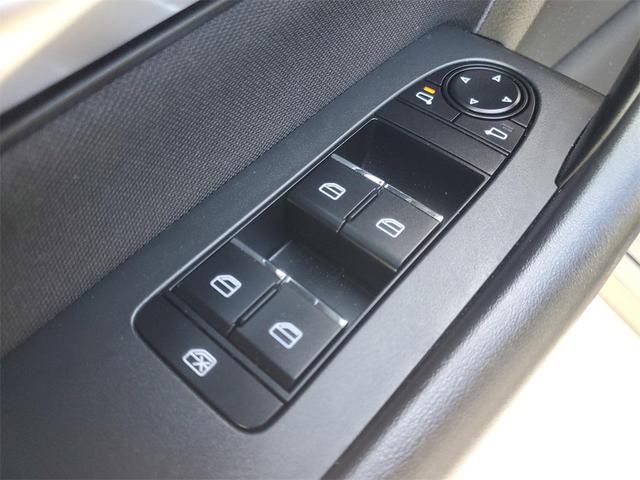 Photo of 2025 Deep Crystal Blue Mica Mazda CX-90