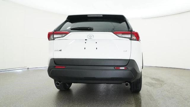 Photo of 2025 Ice Toyota RAV4