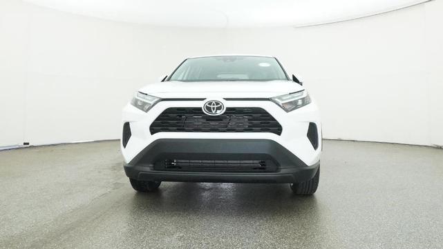 Photo of 2025 Ice Toyota RAV4