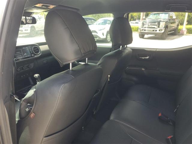Photo of 2020 White Toyota Tacoma