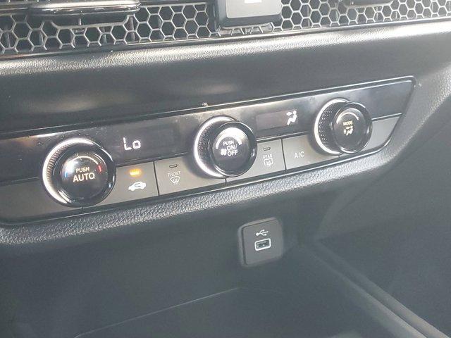 Photo of 2024 Crystal Black Pearl Honda HR-V