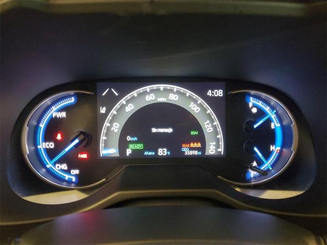 Photo of 2024 White Toyota RAV4 Hybrid