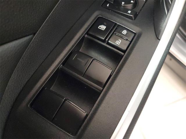 Photo of 2022 Silver Toyota RAV4 Hybrid