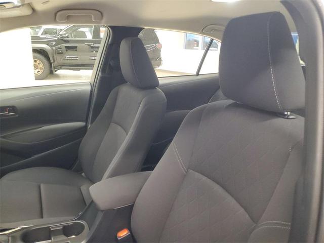 Photo of 2023 Silver Toyota Corolla