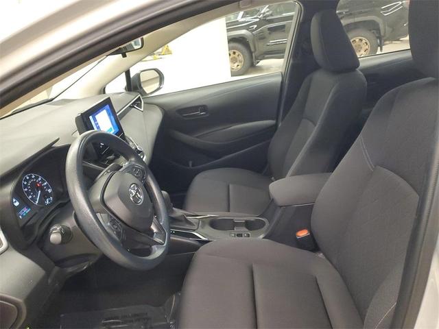 Photo of 2023 Silver Toyota Corolla