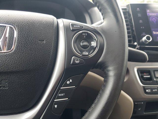 Photo of 2023 White Honda Ridgeline