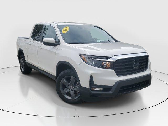 Photo of 2023 White Honda Ridgeline