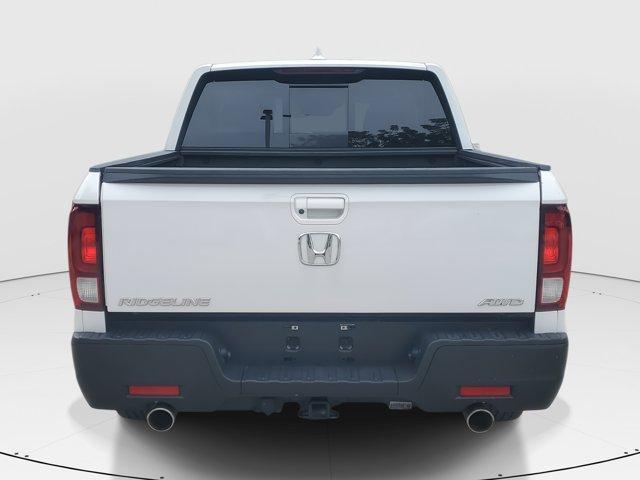 Photo of 2023 White Honda Ridgeline
