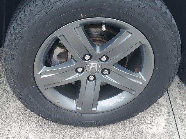 Photo of 2023 White Honda Ridgeline