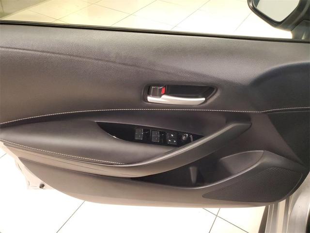 Photo of 2022 Silver Toyota Corolla Hatchback