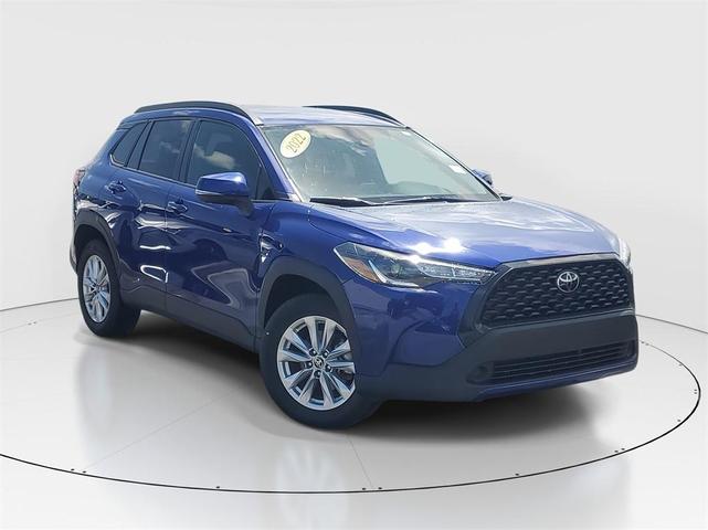 Photo of 2022 Blue Toyota Corolla Cross