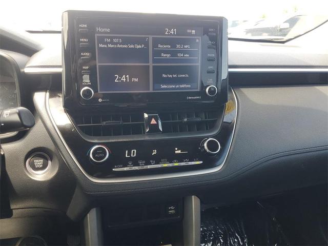 Photo of 2022 Blue Toyota Corolla Cross