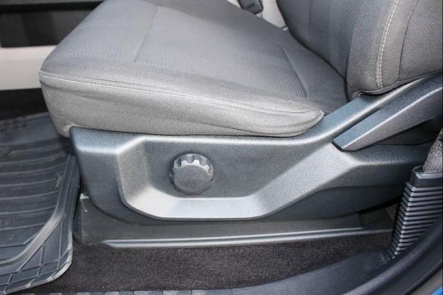 Photo of 2017 Blue Ford F-150