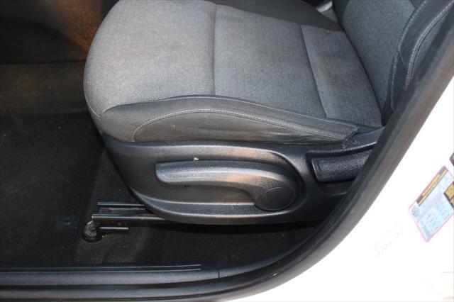 Photo of 2020 Snow White Pearl Kia Soul