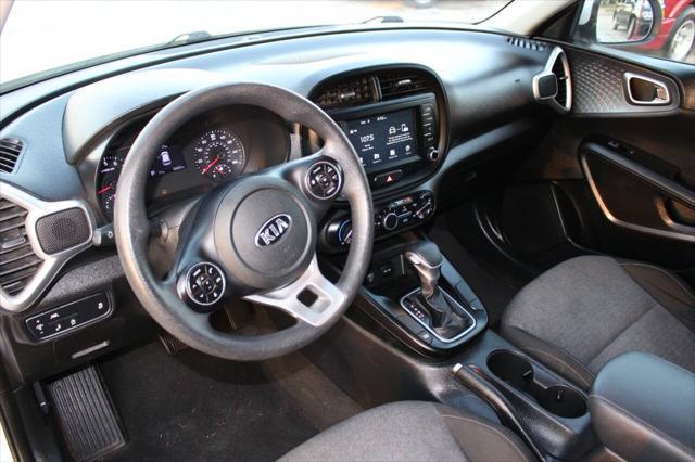 Photo of 2020 Snow White Pearl Kia Soul