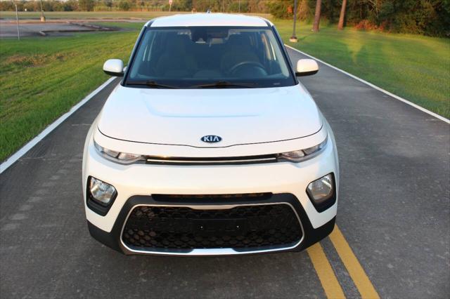 Photo of 2020 Snow White Pearl Kia Soul