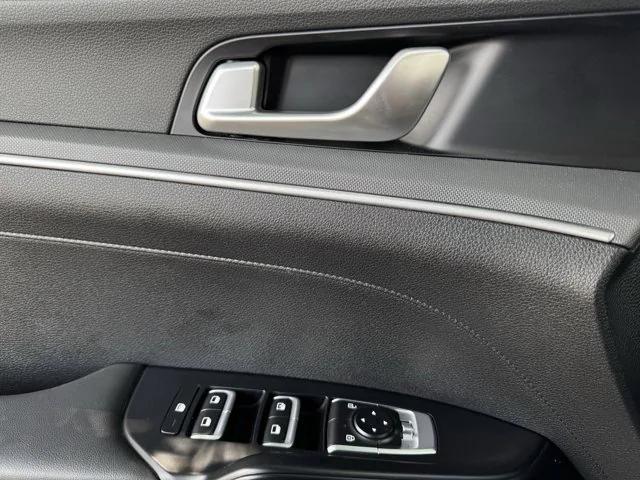 Photo of 2023  Kia K5