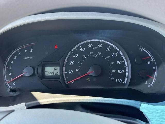 Photo of 2012  Toyota Sienna