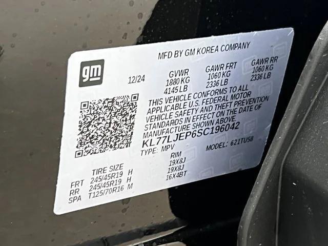 Photo of 2025 Mosaic Black Metallic Chevrolet Trax