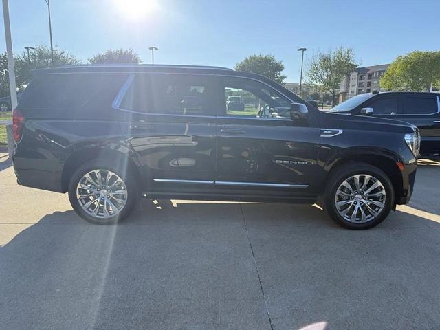 Photo of 2023 Midnight Blue Metallic GMC Yukon