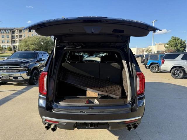 Photo of 2023 Midnight Blue Metallic GMC Yukon
