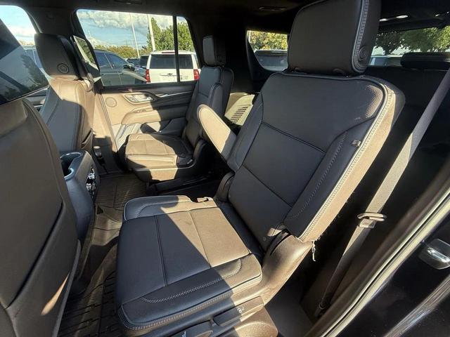 Photo of 2023 Midnight Blue Metallic GMC Yukon