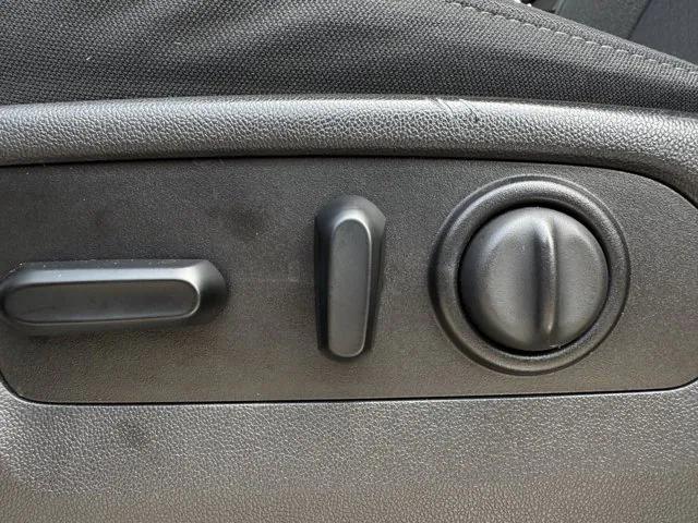 Photo of 2021 Onyx Black GMC Sierra 1500