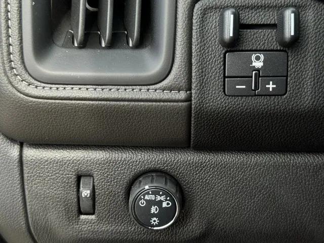 Photo of 2022 Satin Steel Metallic GMC Canyon