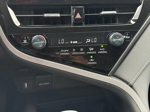 Photo of 2024 Midnight Black Metallic Toyota Camry