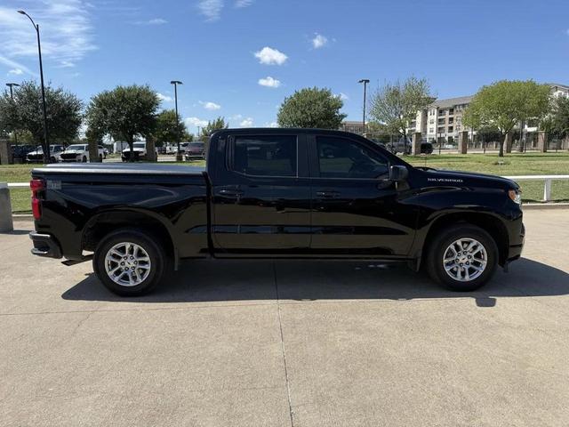 Photo of 2023 Black Chevrolet Silverado 1500