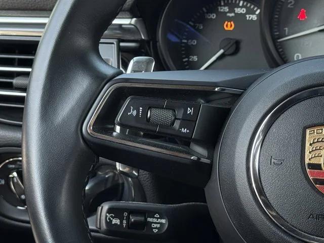 Photo of 2023  Porsche Macan