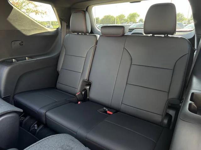 Photo of 2026 Lakeshore Blue Metallic Chevrolet Traverse