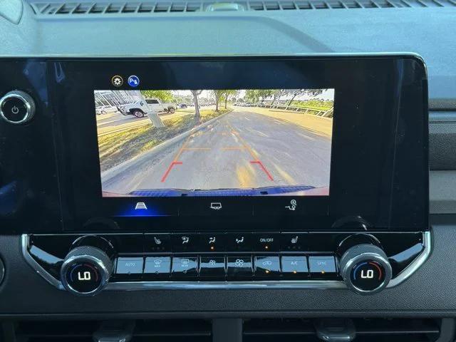 Photo of 2026 Radiant Red Tintcoat Chevrolet Colorado