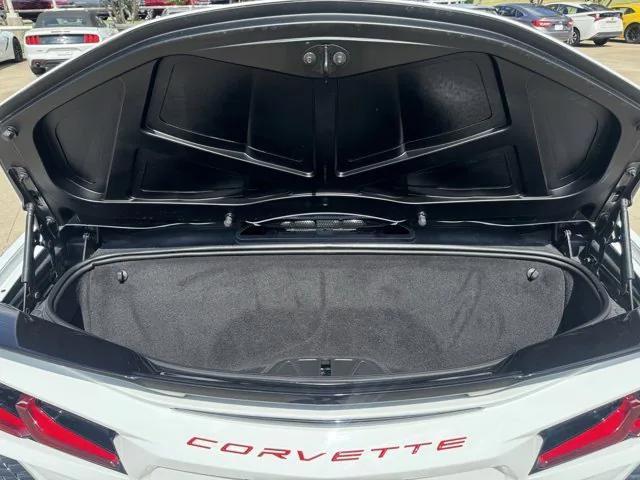 Photo of 2023 Arctic White Chevrolet Corvette