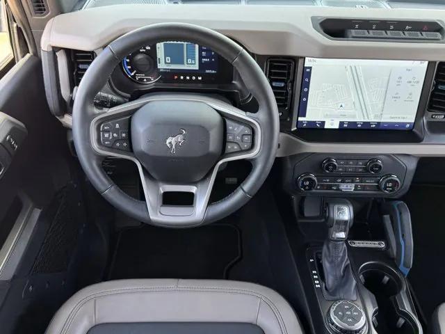 Photo of 2023 Blue Ford Bronco